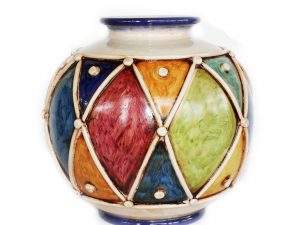 Vaso a Sfera a Rilievo Arlecchino in Ceramica di Caltagirone