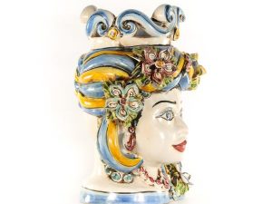 Coppia Testa di Moro con Fiori in Ceramica di Caltagirone